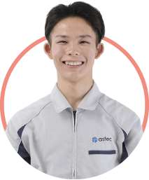 先輩社員インタビュー 生産部製造課　村上　雄真